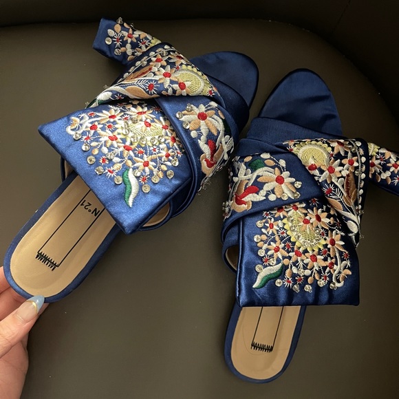 N21 No.21 slipper flats loafers blue embroidered kimono pattern - Picture 2 of 4